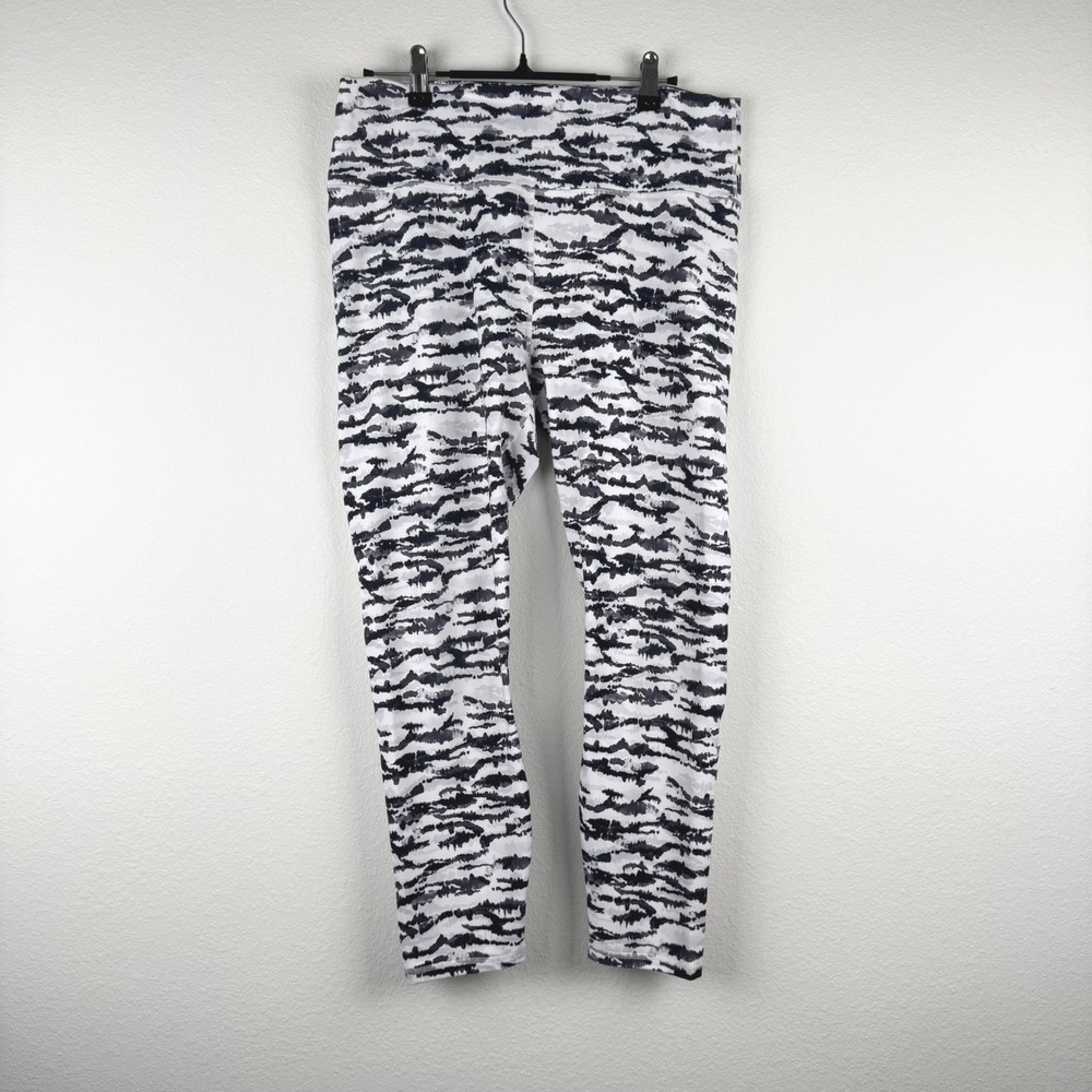 Fabletics PowerHold Leggings Womens XL White Black Excellent Athleisure Casual